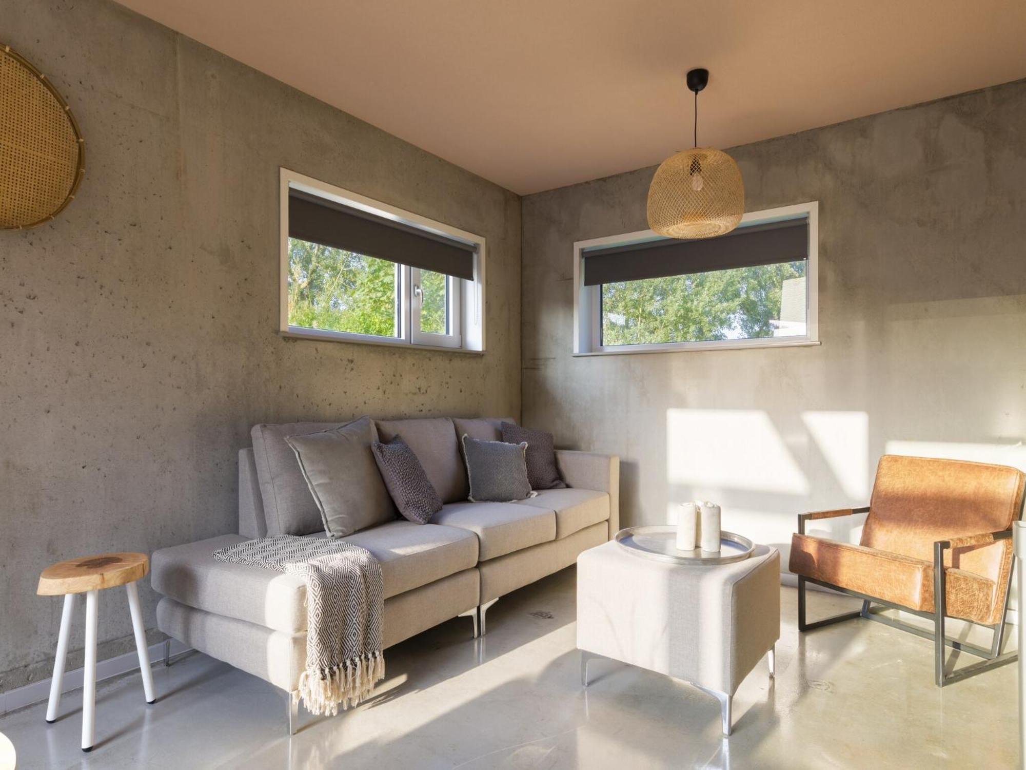 Luxurious With 3 Bathrooms, Only 200 M From The Vakantiehuis